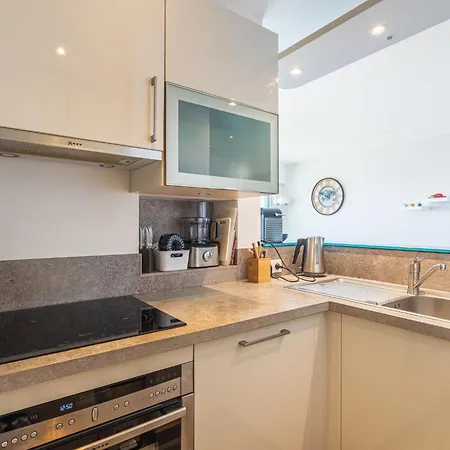 Le Grand Pavois-3 By Interhome Daire *