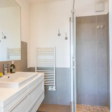 Apartman Le Grand Pavois-3 By Interhome *